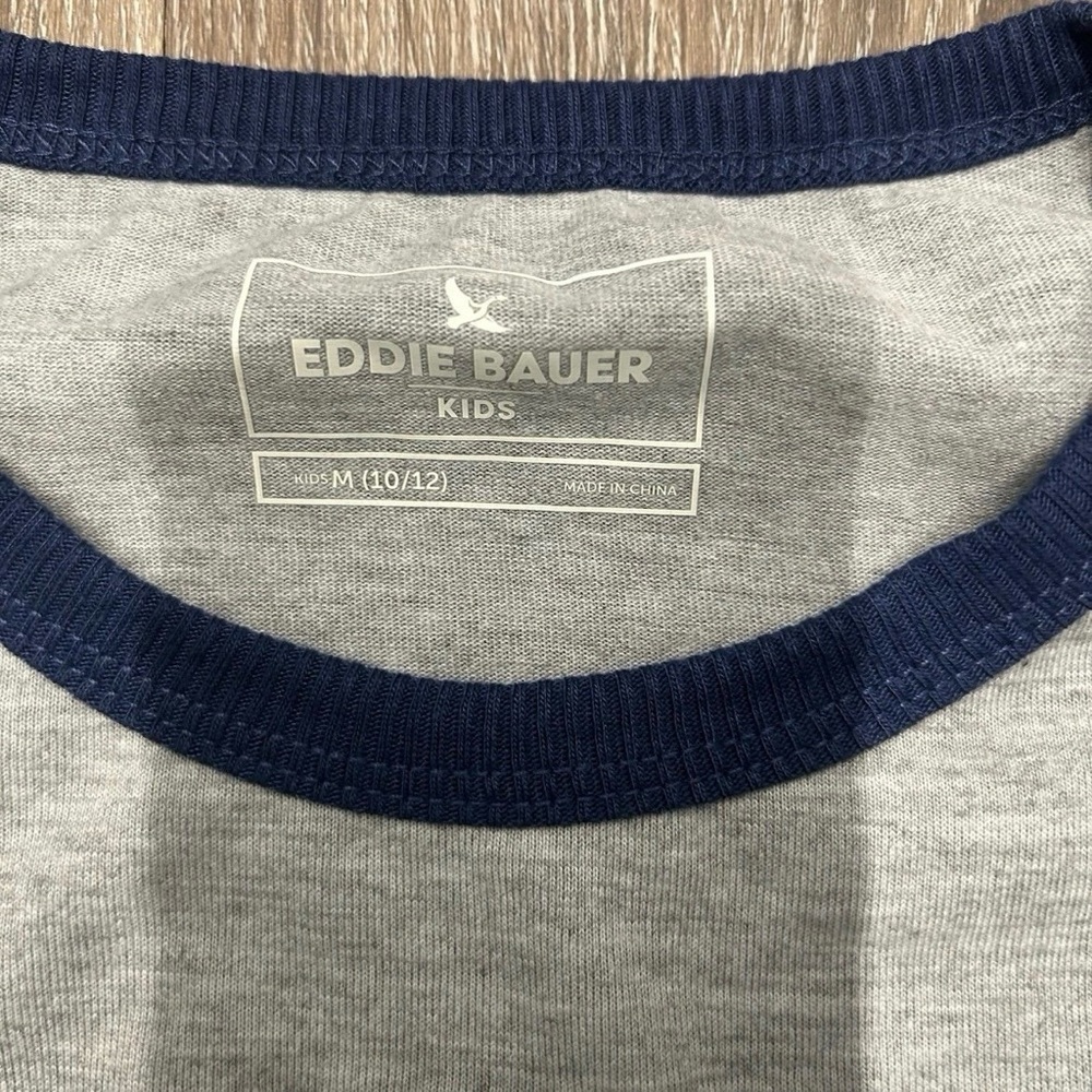 Kids Eddie Bauer Grey Long Sleeve T Shirt Size Medium (10/12) - Picture 3 of 3